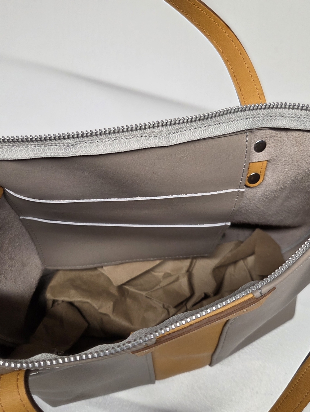 Handmade Leather Handbag. Duvall Leather - Picture 6 of 9